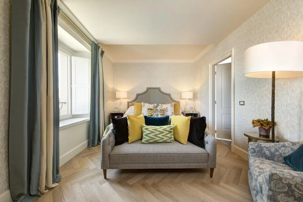 JUNIOR SUITE STANDARD Room, Savoy Florence, Florence