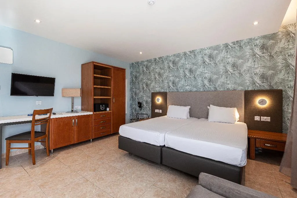 STUDIO SEA VIEW Room, Pergola Hotel & Spa, Malta