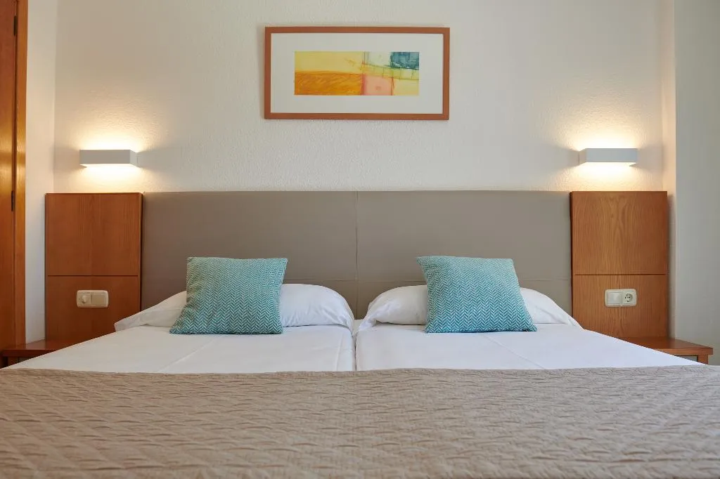 Room, Hipotels Coma Gran, Majorca