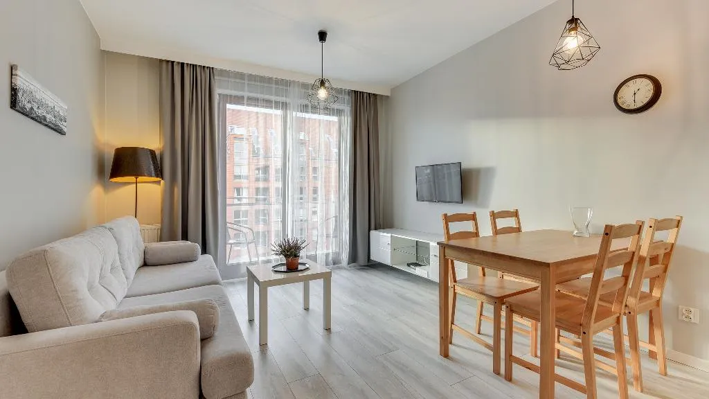 APARTMENT ONE BEDROOM Room, Dom & House Apart Chmielna Park, Gdansk