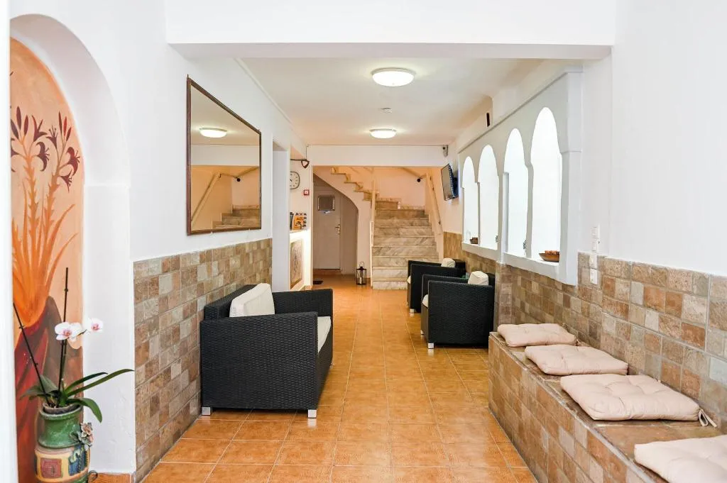 Lobby, Narkissos Hotel, Santorini