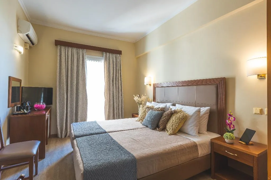 TWIN SUPERIOR Room, Marina  Athens Hotel, Athens