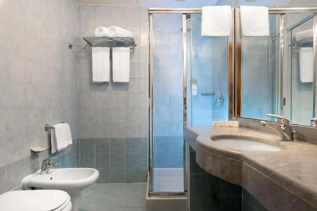 DOUBLE STANDARD Room, Best Western Cavalieri della Corona, Milan