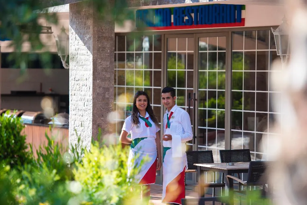 Restaurant, Quattro Beach Spa & Resort Hotel, Antalya