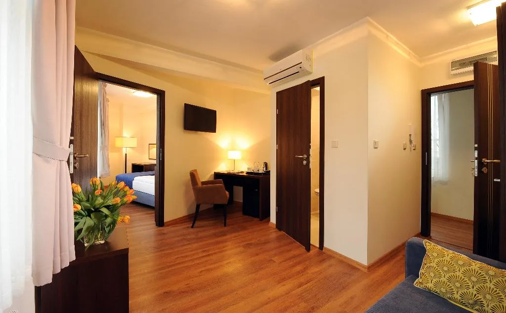 Room, Armon Residence, Krakow