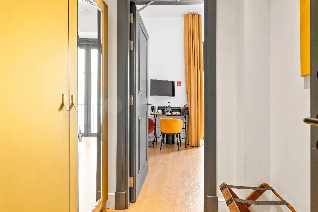 Double or Twin ONE BED Room, Joya Del Casco Boutique Hotel, Seville