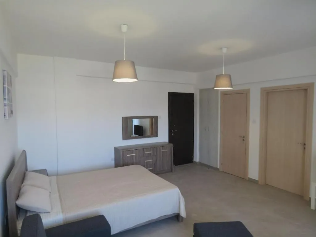 Room, Polyxeni Hotel Apartments, Cyprus