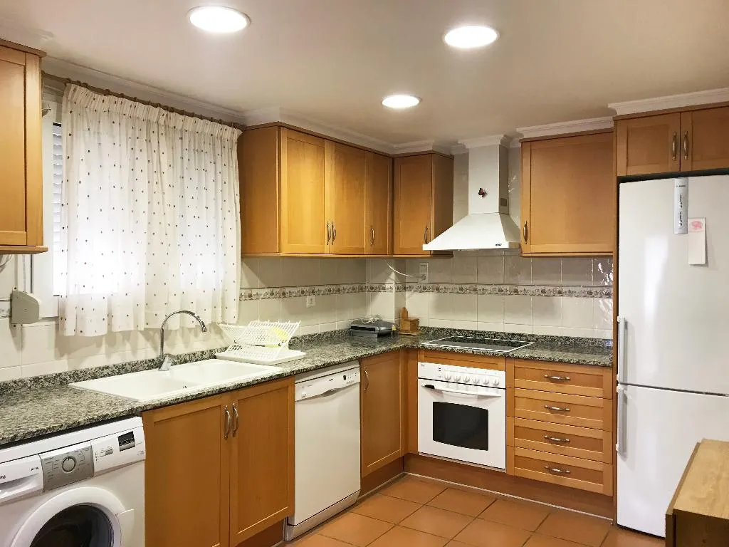 APARTMENT CAPACITY 6 THREE BEDROOM Room, Apartamentos Canet de Berenguer 3000, Valencia