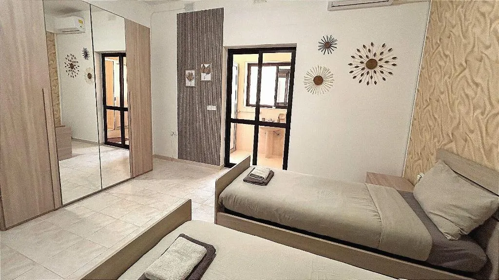 Room, Arzella Apartments, Gozo