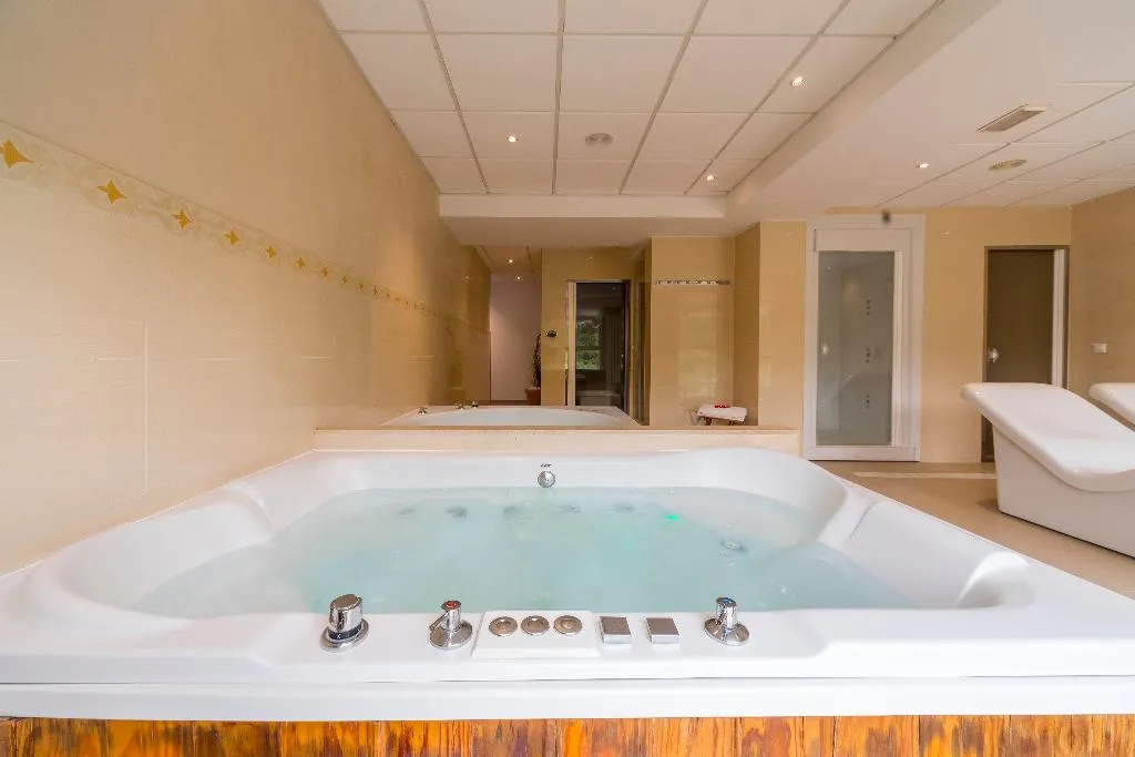 Sports and Entertainment, Hotel Rosaleda del Mijares, Valencia