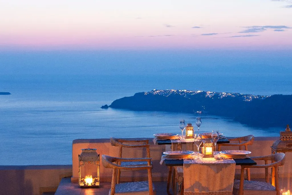 General view, Gold Suites, Santorini