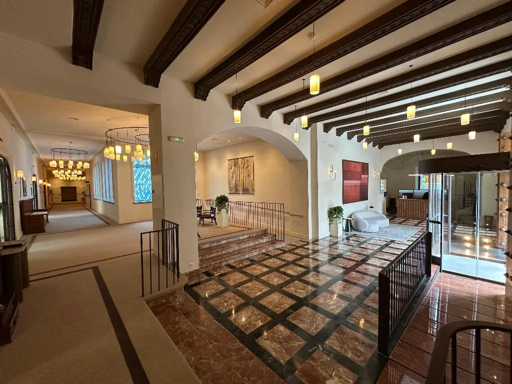 Lobby, Palacio de Valderrabanos, Madrid