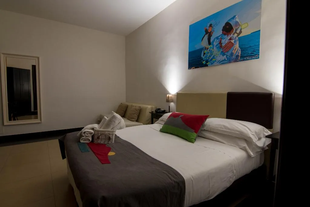 Double or Twin STANDARD Room, Hotel Plebiscito Aparthotel, Naples