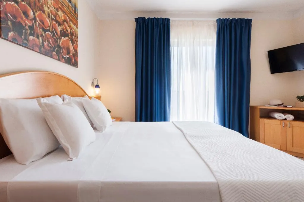 JUNIOR SUITE STANDARD Room, Bayview Hotel by ST Hotels, Malta