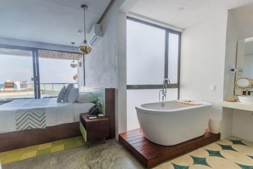 SUITE OCEAN VIEW KING BED Room, O Tulum - Adults Only, Cancun Area