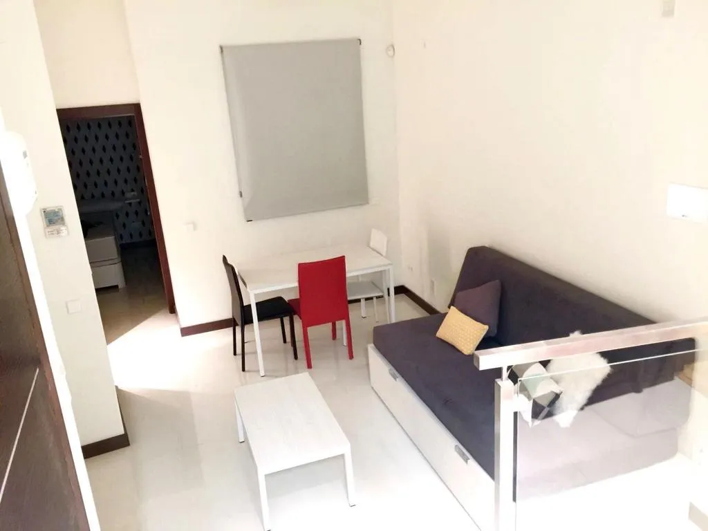 STUDIO CAPACITY 3 Room, Roisa Suites, Madrid