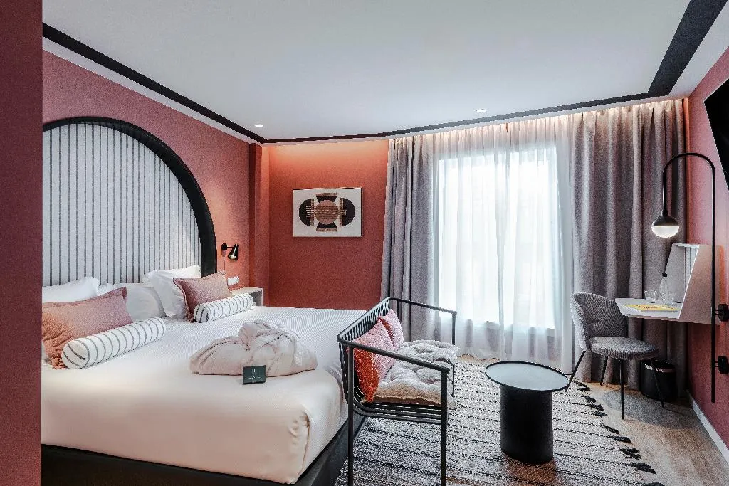 Double or Twin SUPERIOR Room, Vincci Bonjardim, Porto