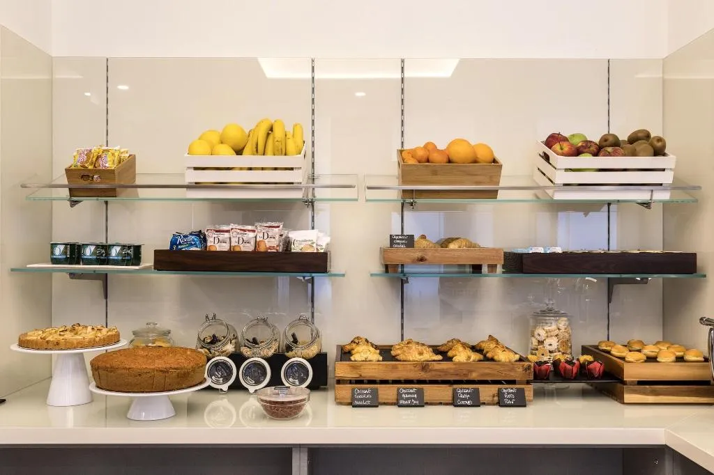 Restaurant, 43 Station Hotel, Milan