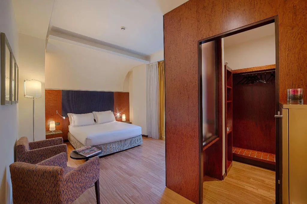 DOUBLE SUPERIOR Room, NH Bergamo, Milan