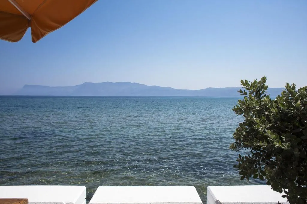 Terrace, Kissamia Rooms, Crete