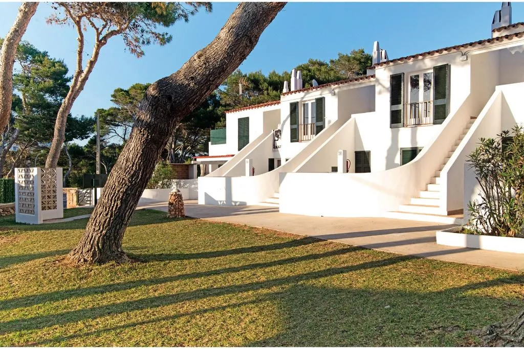 General view, Cala Blanca Apartamentos, Menorca