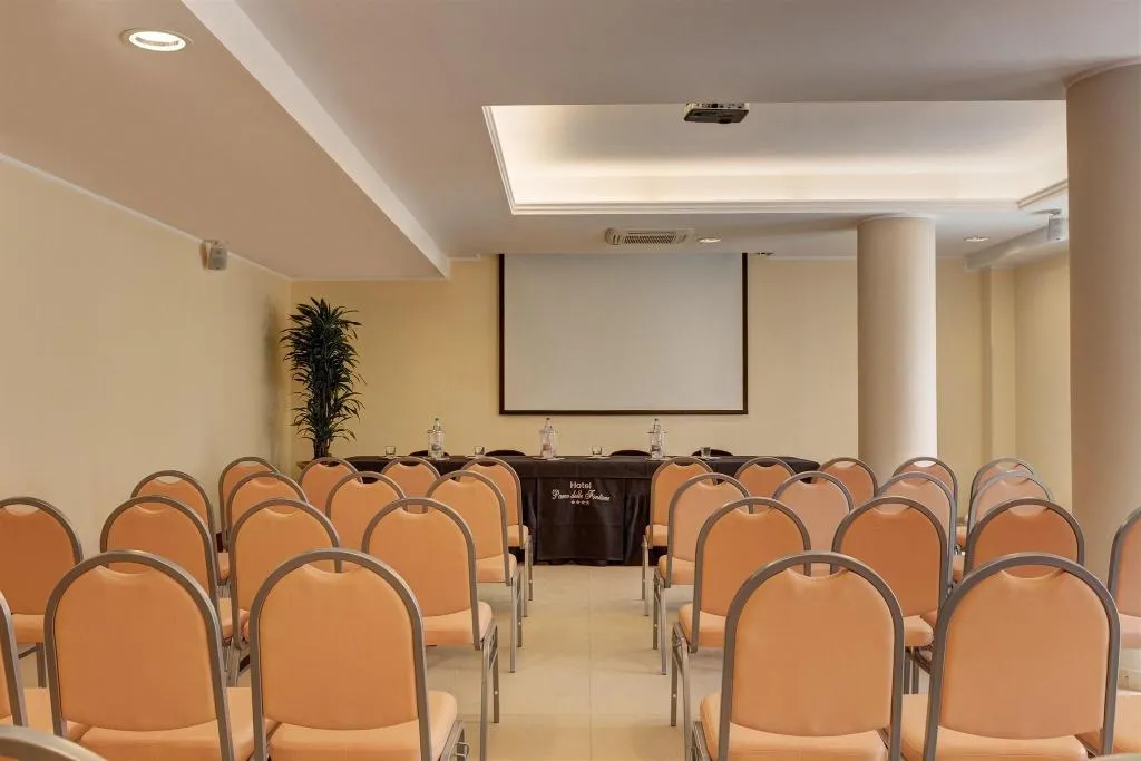 Conferences, Parco Delle Fontane, Catania