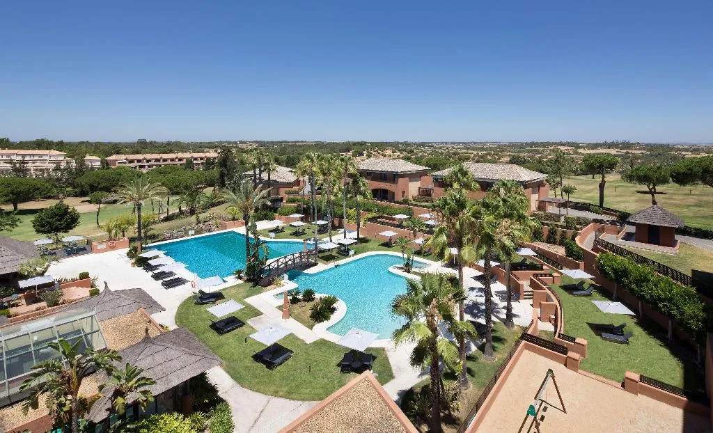Pool, DoubleTree by Hilton Islantilla Beach Golf Resort, Costa De La Luz