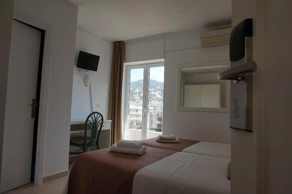Double or Twin STANDARD Room, Hermes, Costa Brava