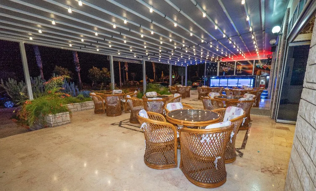 Terrace, Kleopatra Celine, Antalya