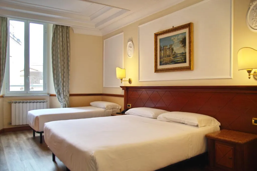 QUADRUPLE STANDARD Room, Hiberia, Rome