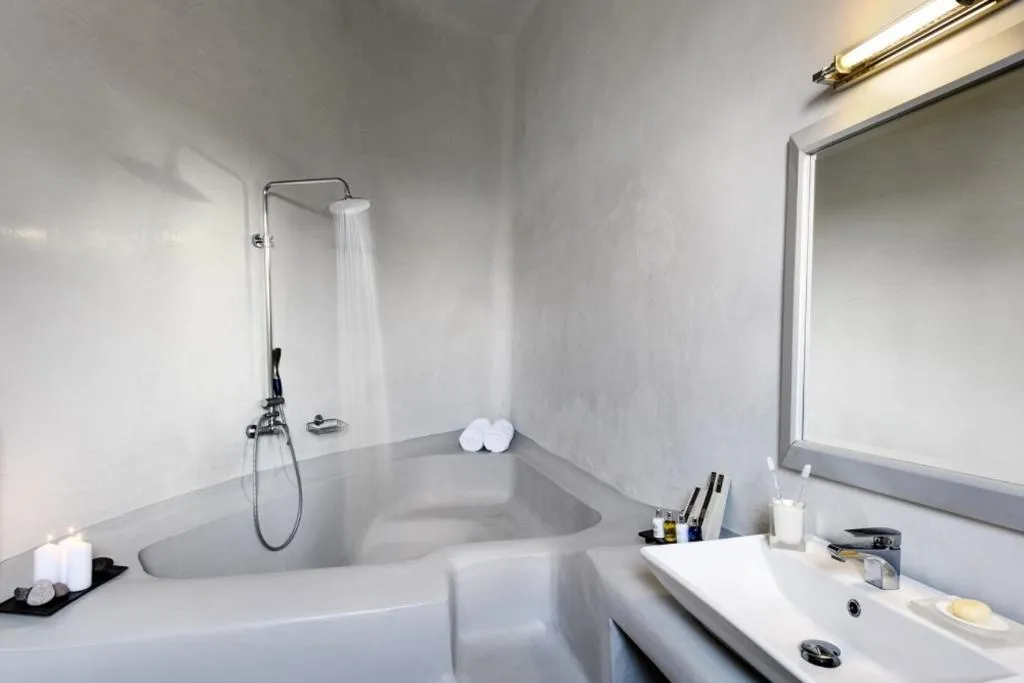 SUITE TWO BEDROOMS Room, Grand Ambassador Santorini, Santorini