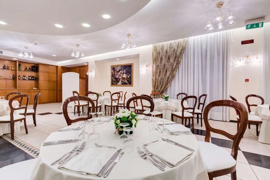 Restaurant, Europa Stabia Hotel, Naples