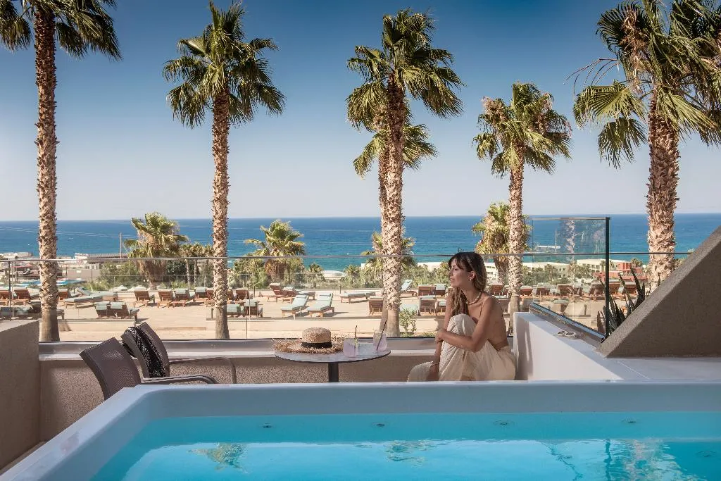 SUITE ONE BEDROOM TWO BATHROOMS Room, Royal & Imperial Belvedere Resort, Crete