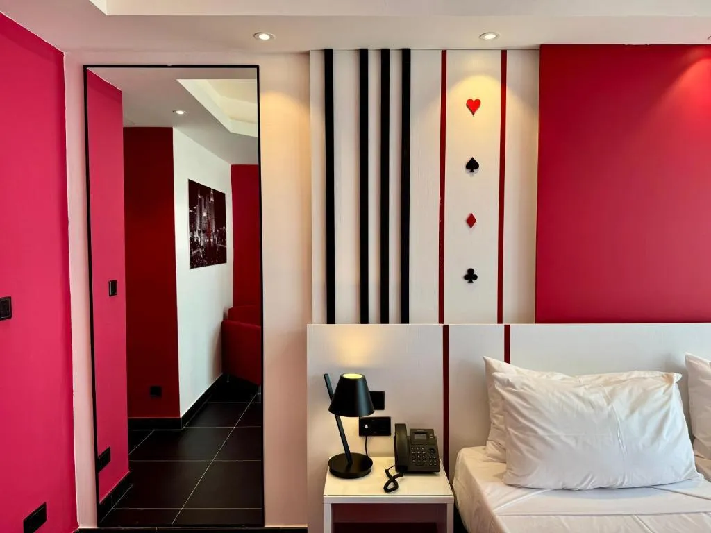 Double or Twin DELUXE SEA VIEW Room, Vegas Resort, Malta