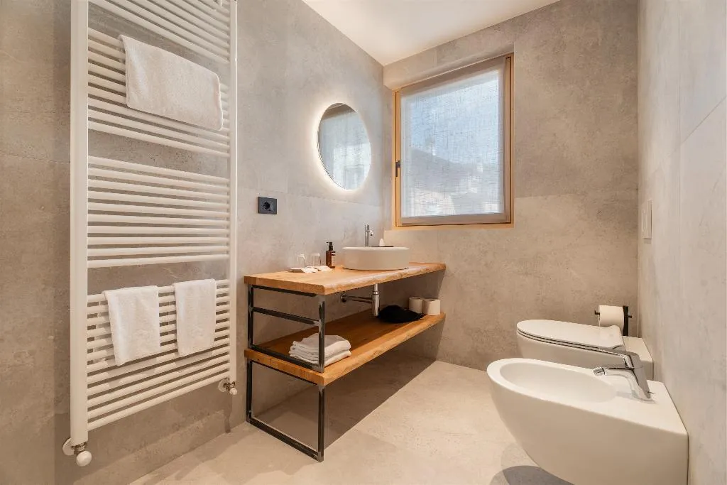 DOUBLE DELUXE Room, Locanda Restel De Fer, Milan