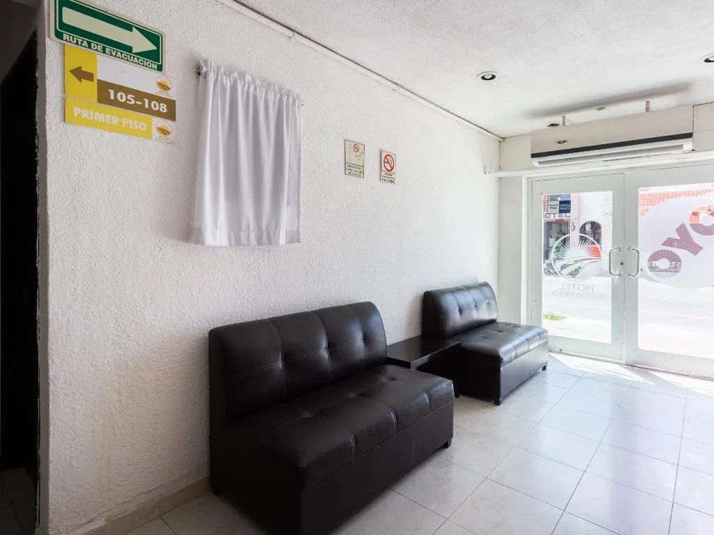 Lobby, Hotel Puesta del Sol, Santa Ana, Campeche, Cancun Area