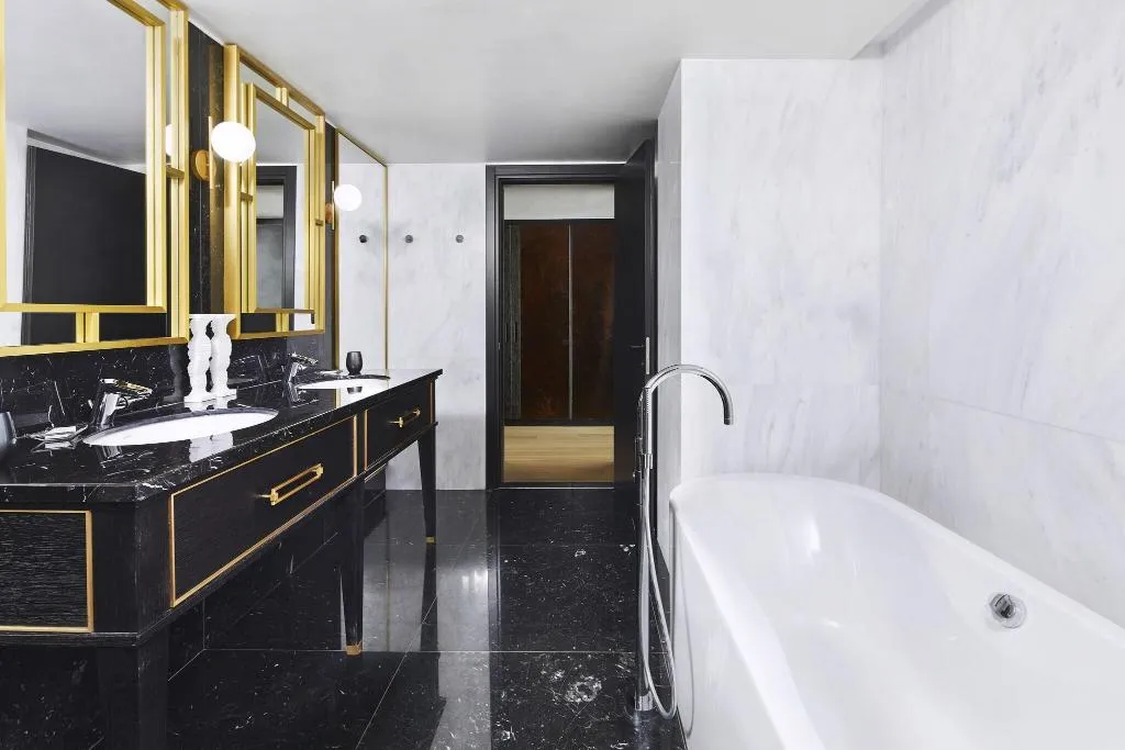 Room, Grand Hyatt Athens, Athens