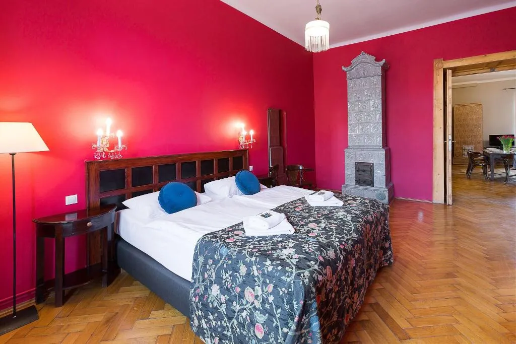 APARTMENT FOUR BEDROOMS Room, Antique Apartments Plac Szczepanski, Krakow