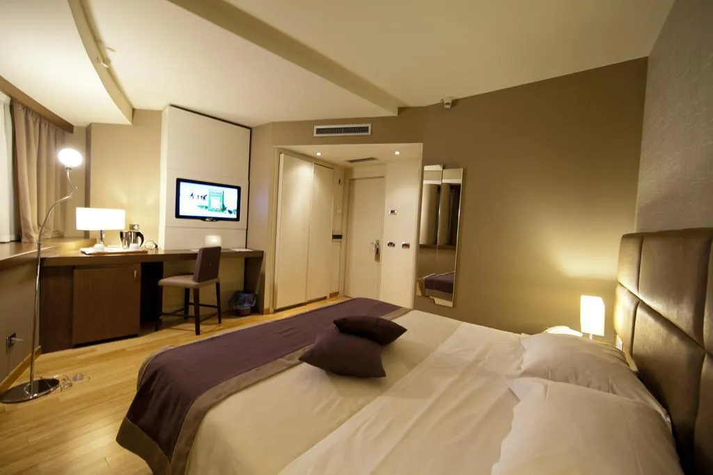 DOUBLE SINGLE USE DELUXE Room, B&B Hotel Trapani Crystal, Palermo