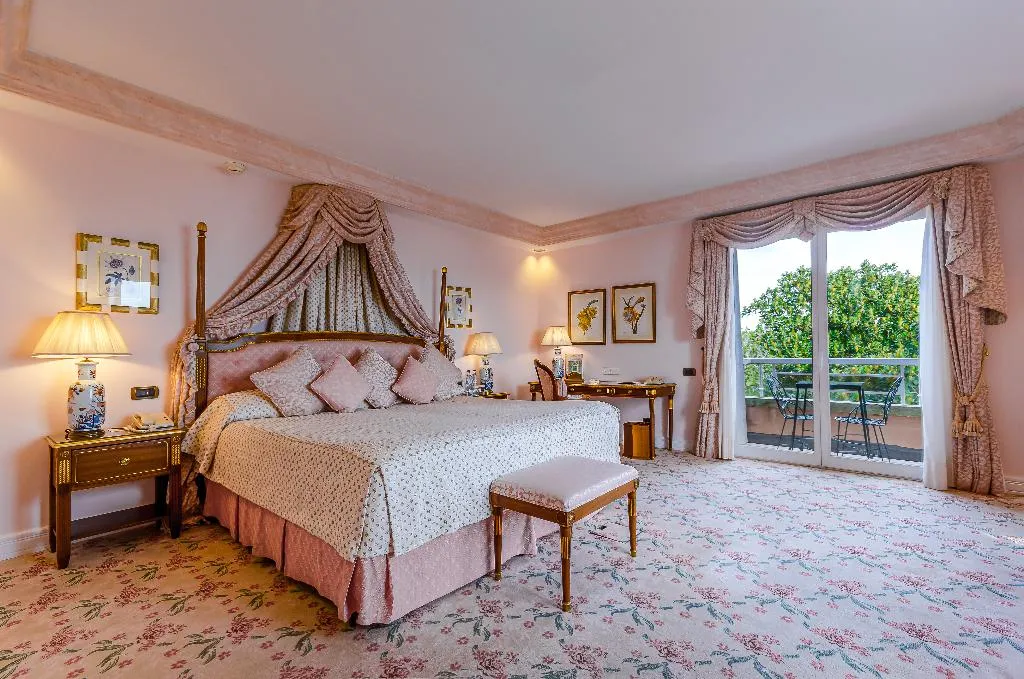 Double or Twin DELUXE Room, Olissippo Lapa Palace, Lisbon