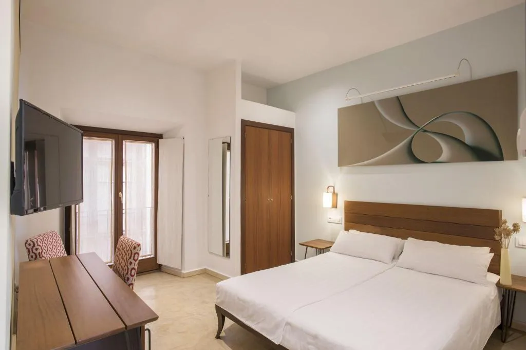 Room, Hotel Palau Sa Font, Majorca