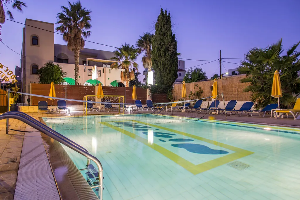 Pool, Origin, Kos