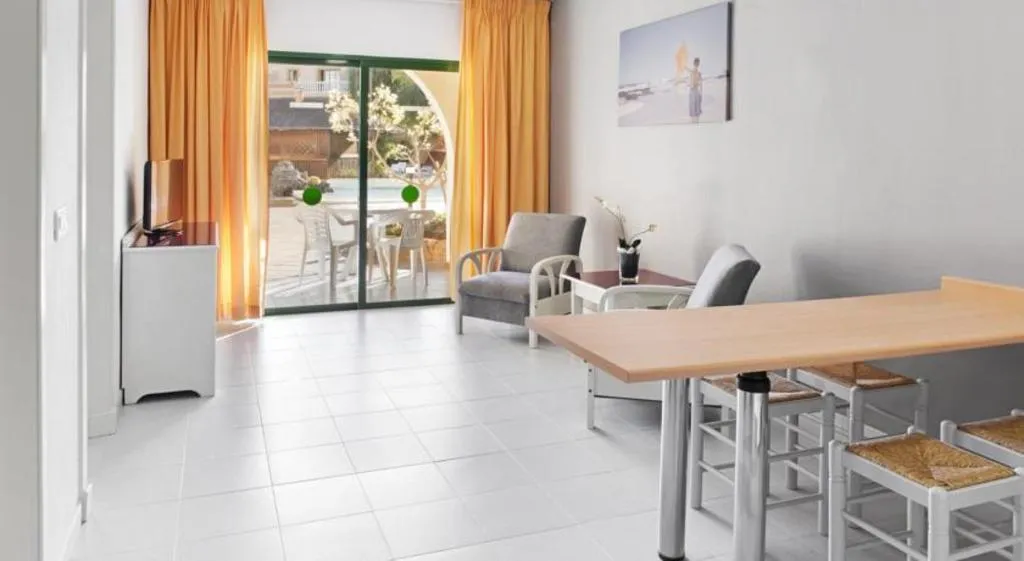APARTMENT POOL VIEW ONE BEDROOM Room, Elba Lucia Sport & Suite Hotel, Fuerteventura