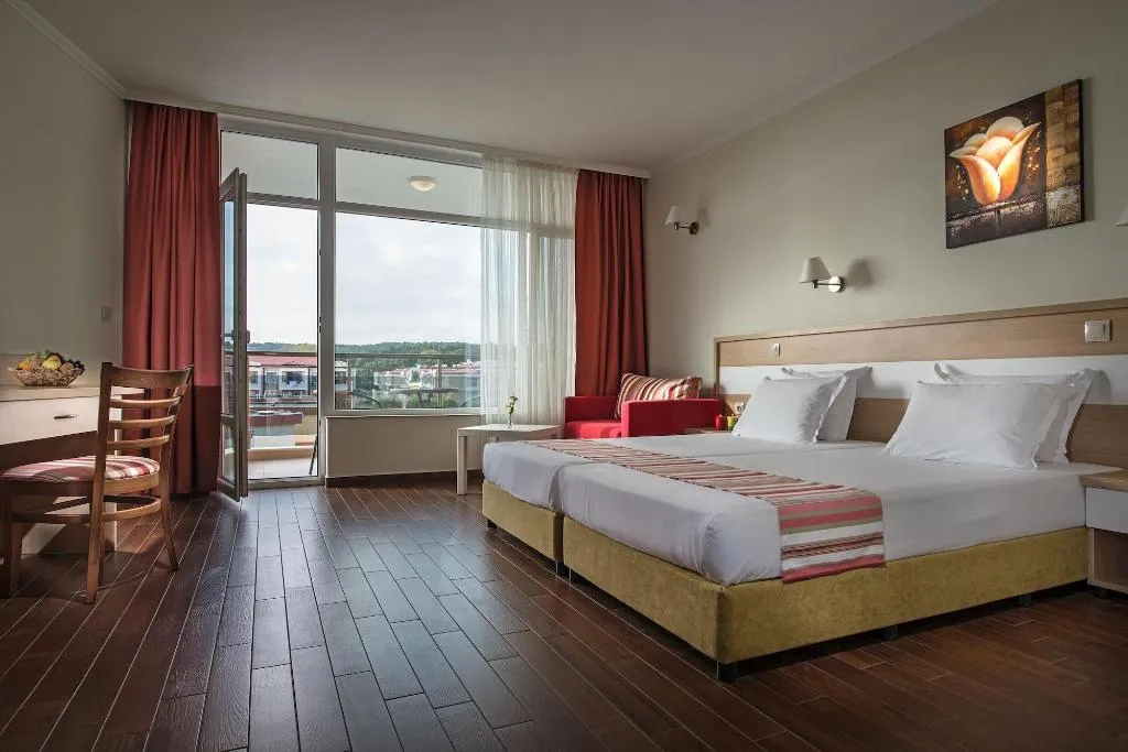 Room, Hotel Miramar, Bourgas