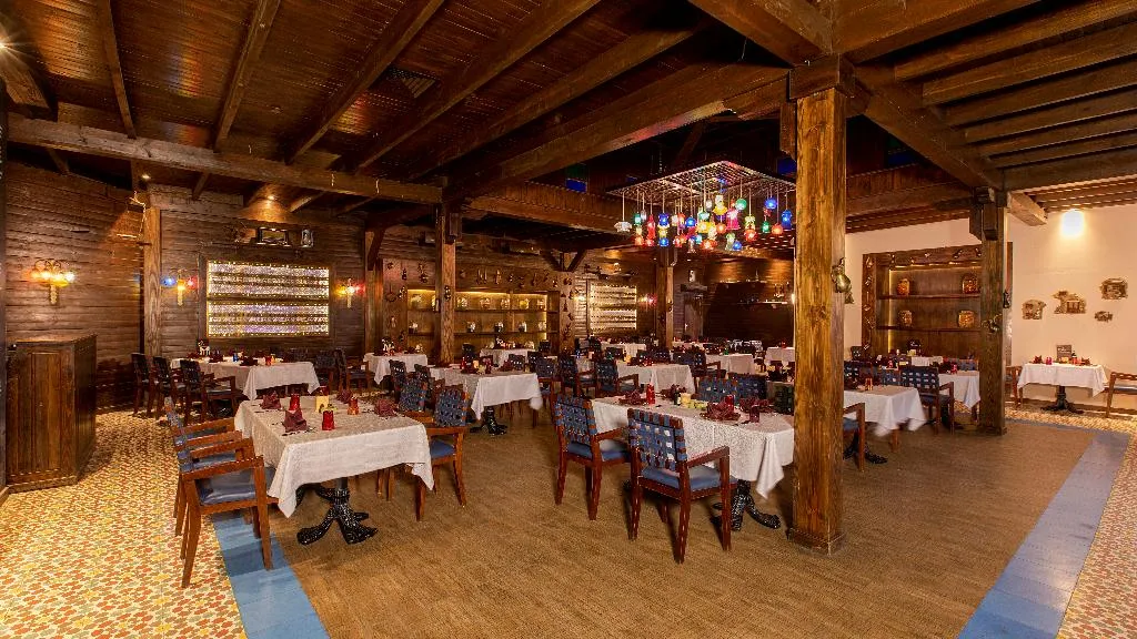 Restaurant, Naama Bay Hotel and Resort, Red Sea Riviera