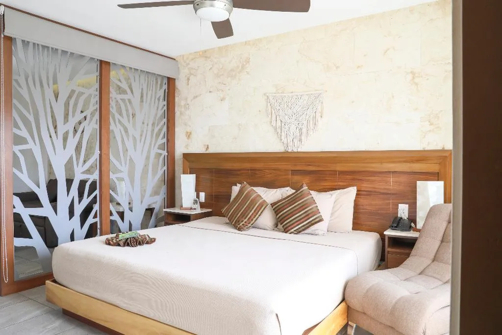 SUITE DELUXE CAPACITY 2 Room, Grand Fifty Suites, Playa Del Carmen