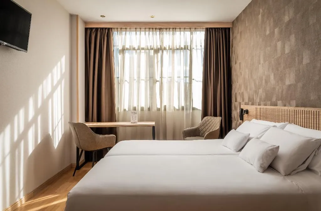 Double or Twin STANDARD Room, Petit Palace Eixample, Barcelona