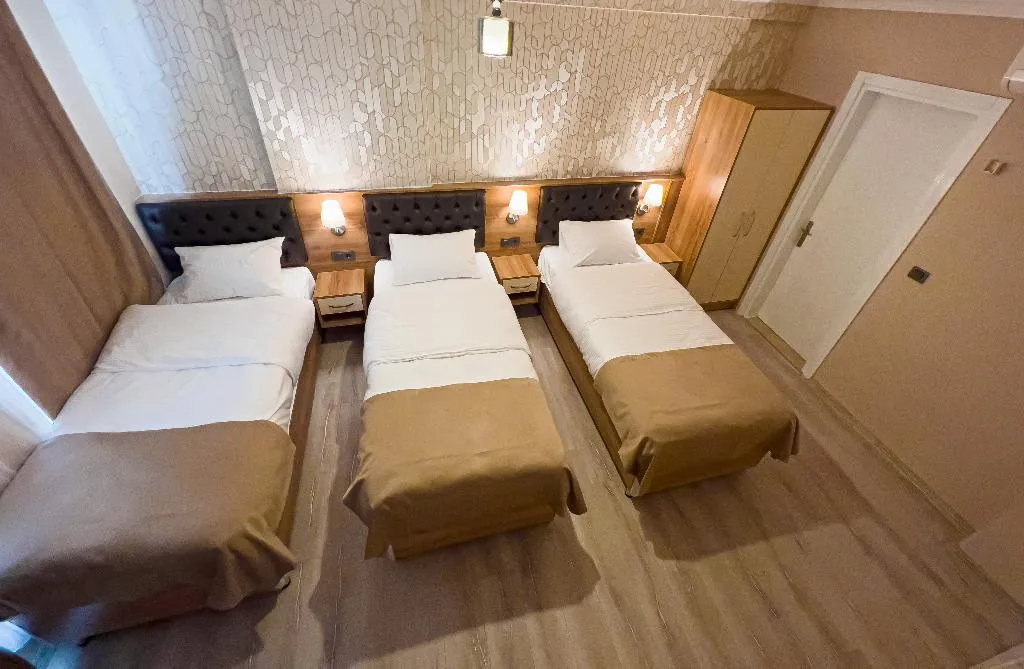 TRIPLE STANDARD Room, Helen Inn Hotel, Izmir