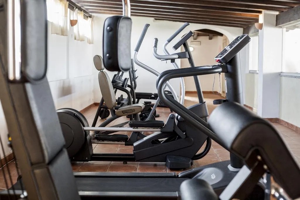 Sports and Entertainment, Colonna Grand Hotel Capo Testa, Olbia