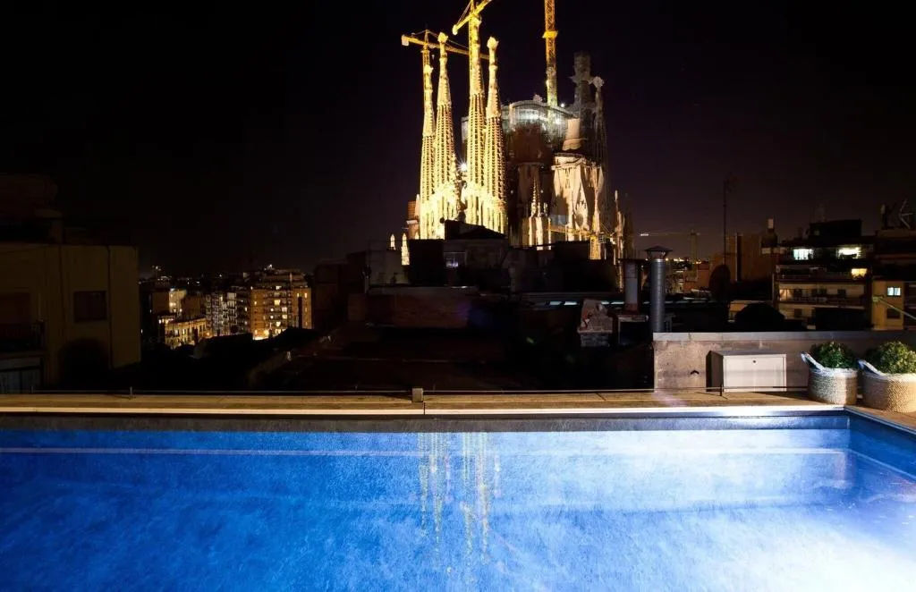Pool, Enjoybcn Gaudi Apartments, Barcelona